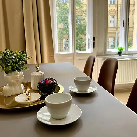 Royal Heritage Apartments - City Centre Prague Exterior photo